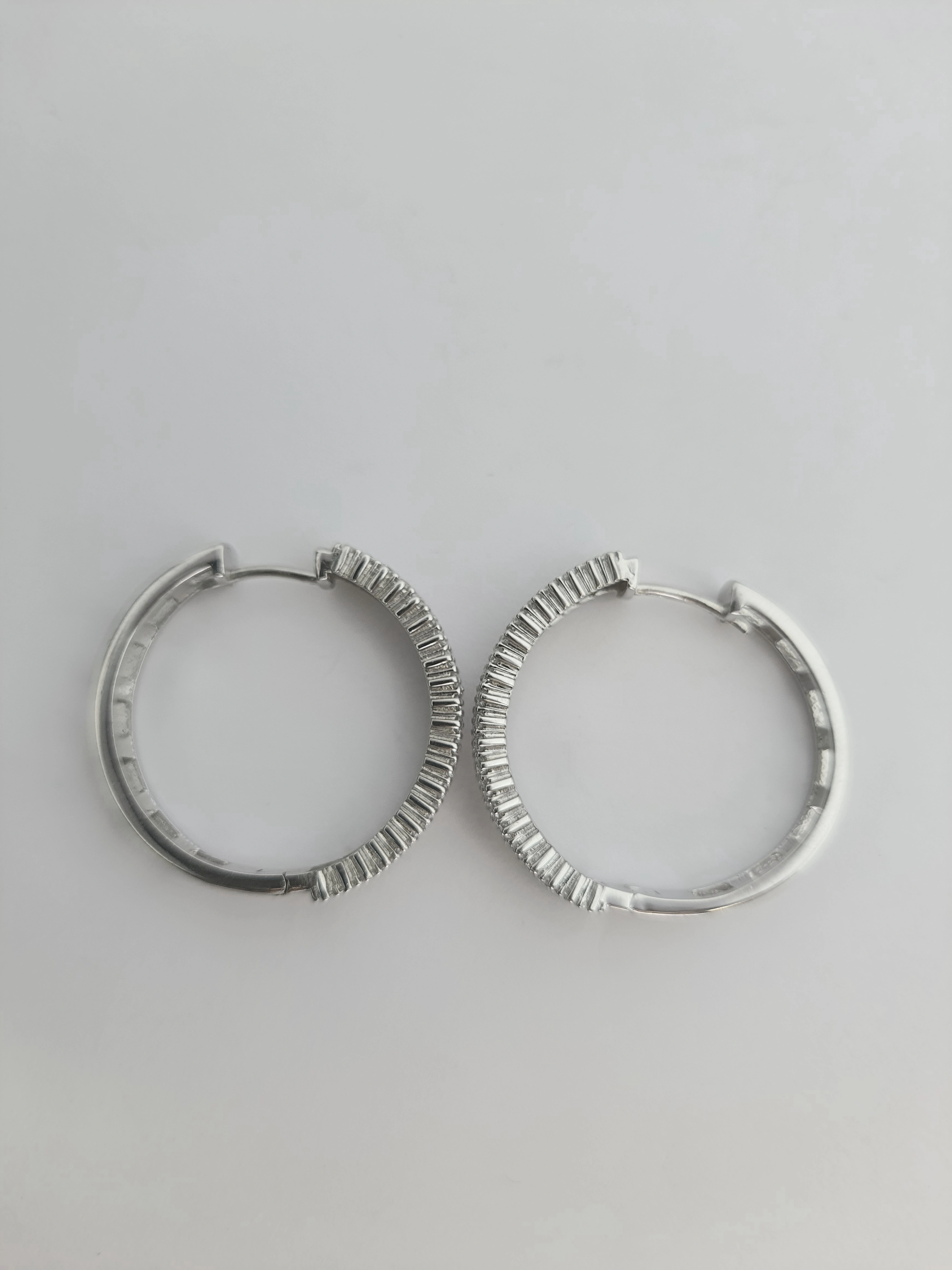 fcity.in - Round Hoop Earring For And Womensilver Color / Wonderful Earrings
